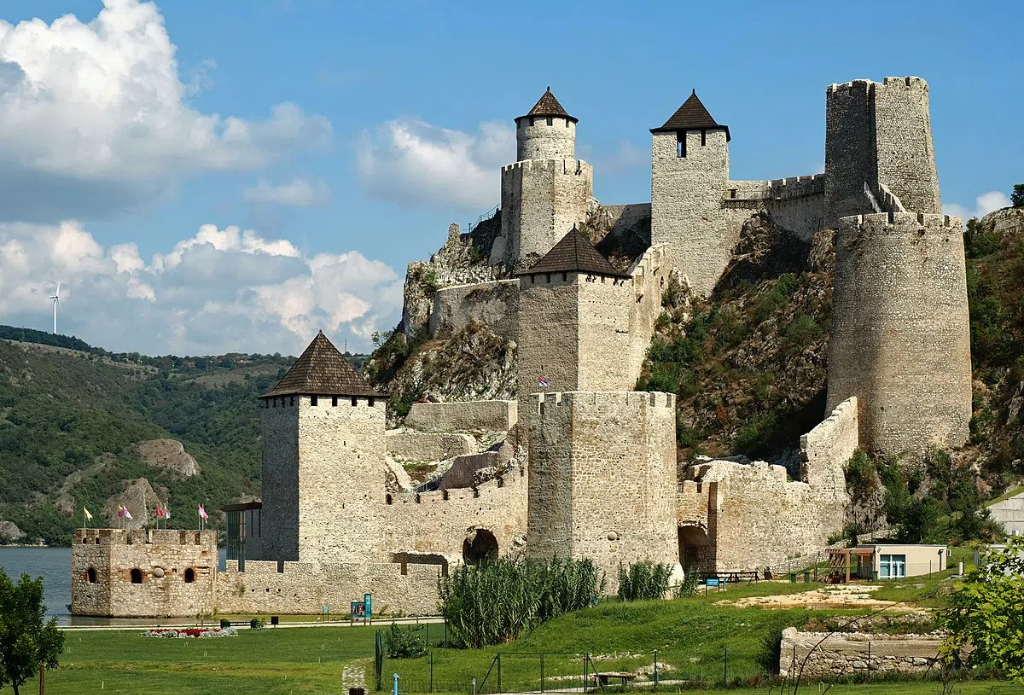 Golubac_Fortress_(град_Голубац)